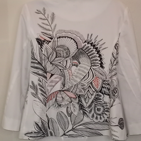 Chico's Short Floral Print Jacket - Picture 9 of 14